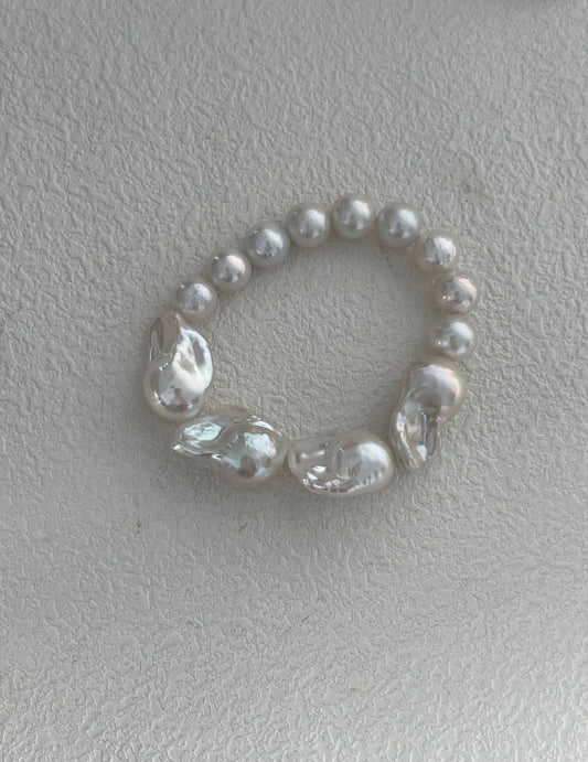 Luxe Baroque Pearl Bracelet - ALEART