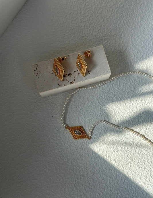 Mystic Eye Pearl Necklace - ALEART