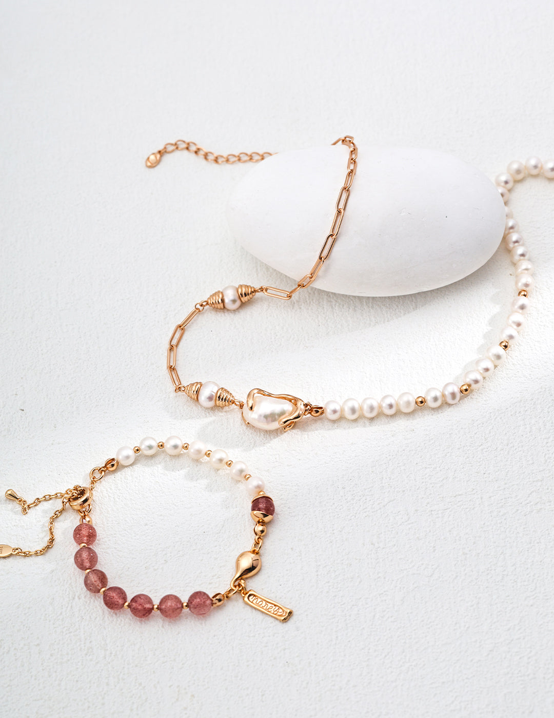 Vintage Pearl & Crystal Bracelet - ALEART