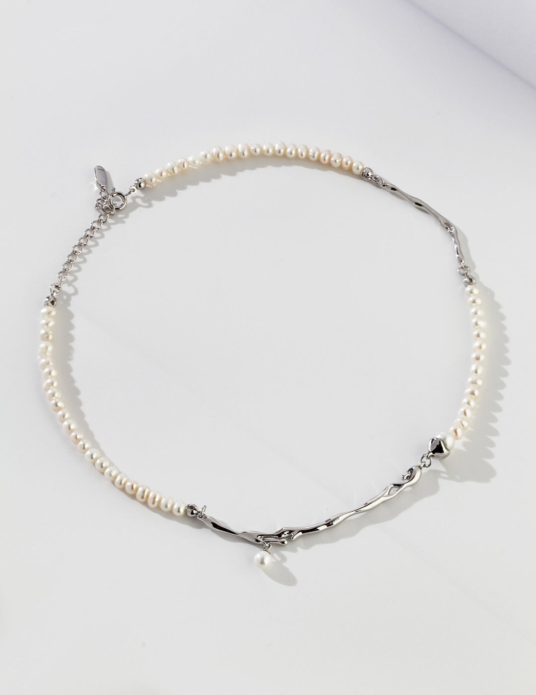 Elegant Silver Pearl Necklace