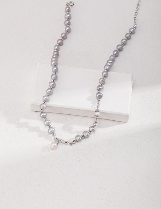 Silver Luster Pearl Necklace