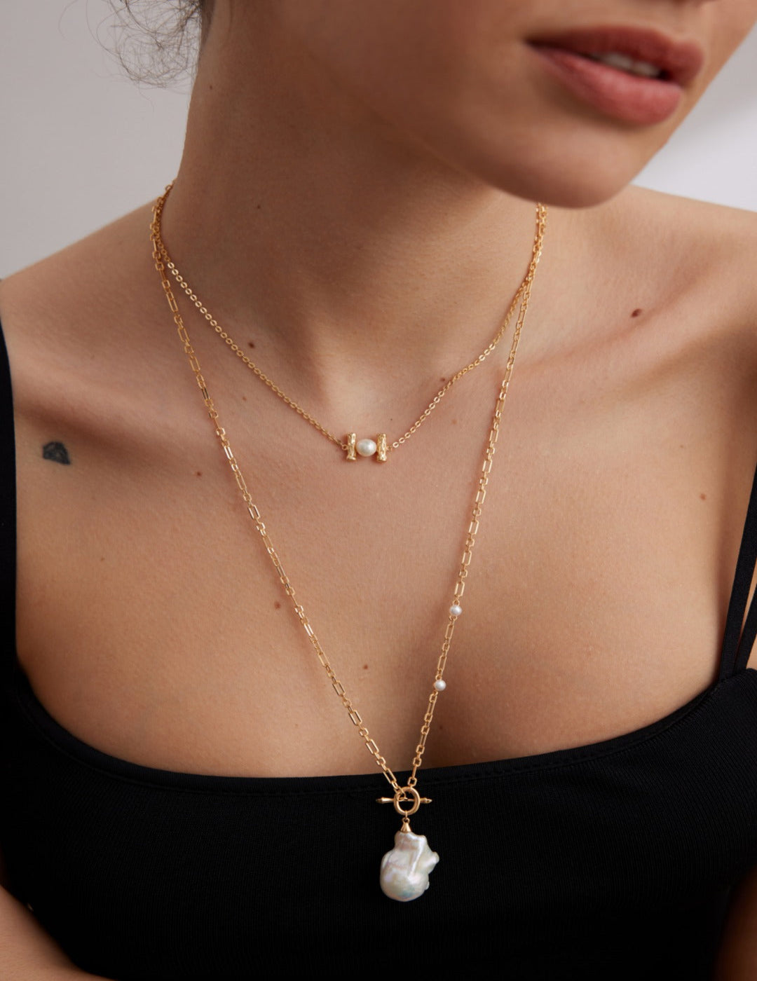 Cylinder & Pearl Necklace