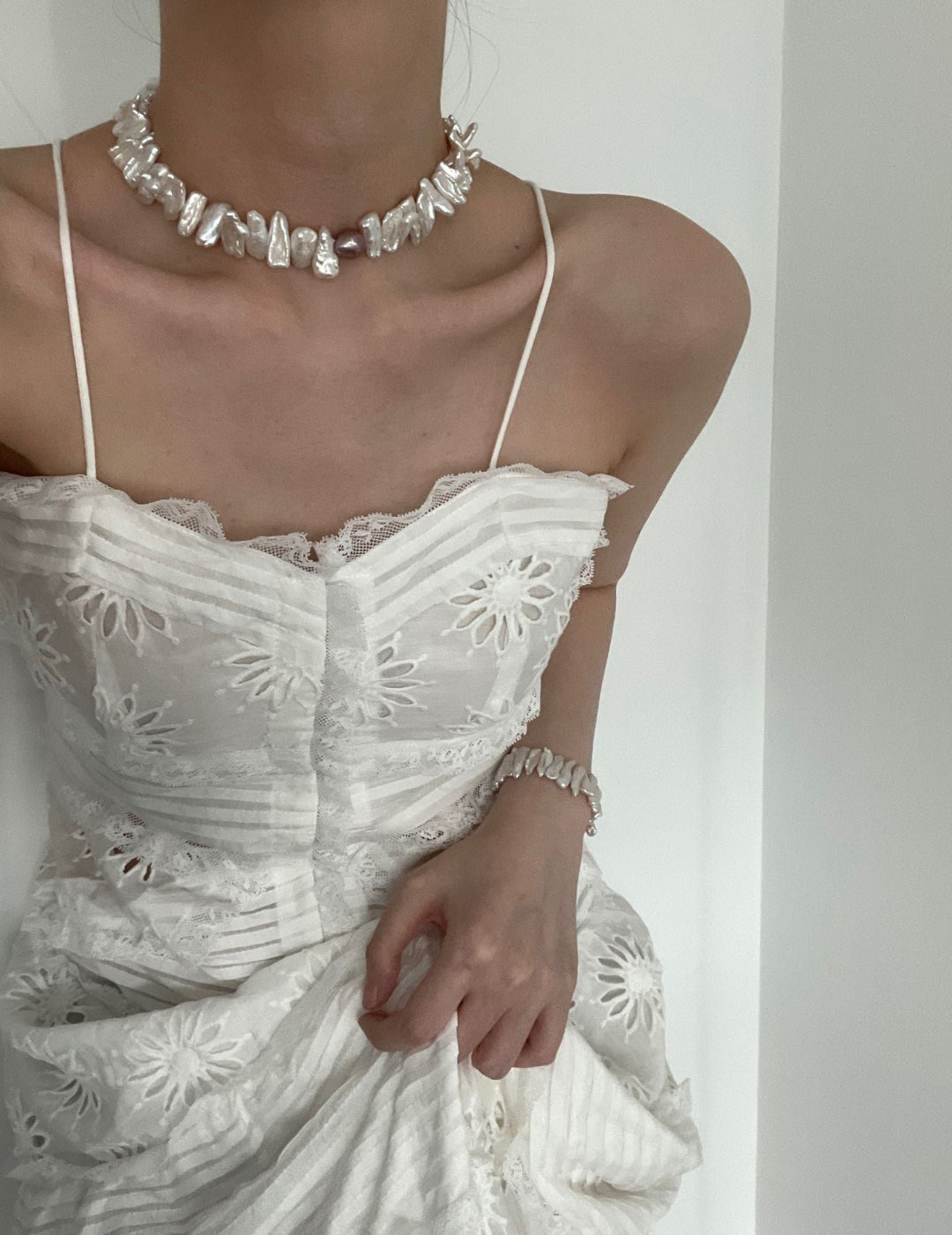 Irregular Petal Necklace - ALEART