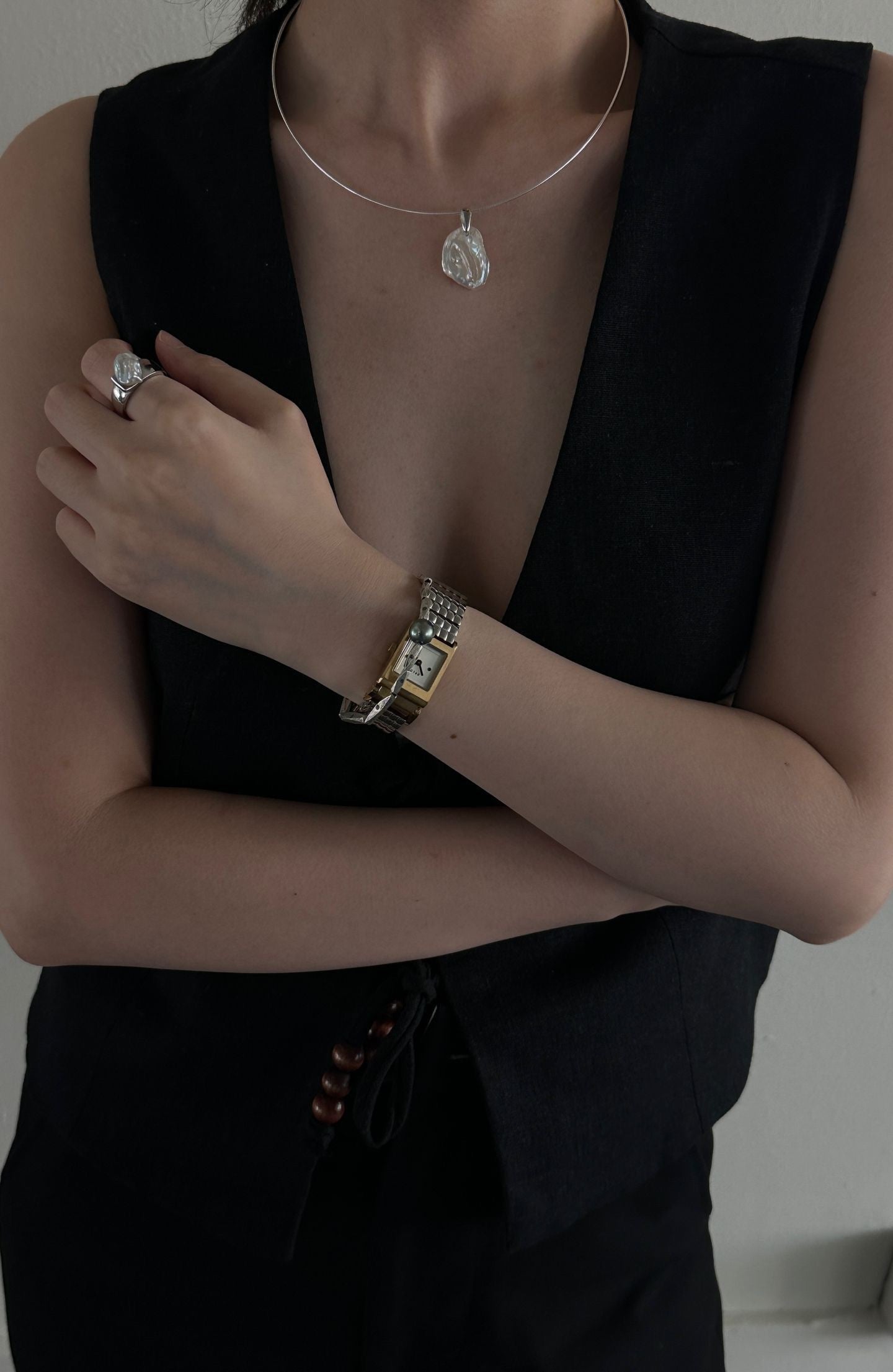 Petal Collar Necklace