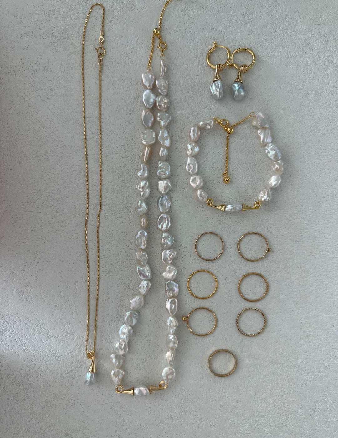 Gleaming Pearl Necklace - ALEART