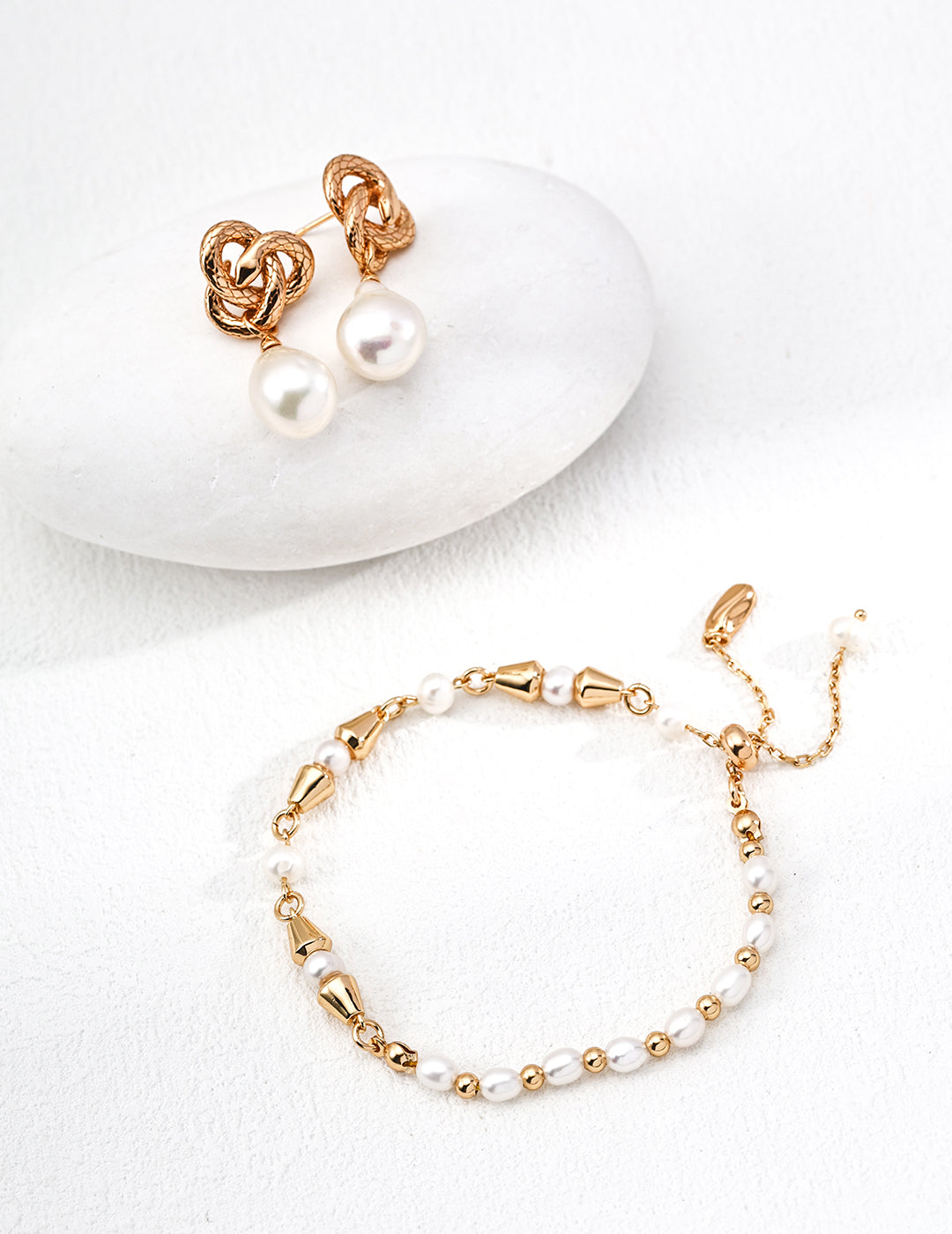 Coiled Pearl Earrings