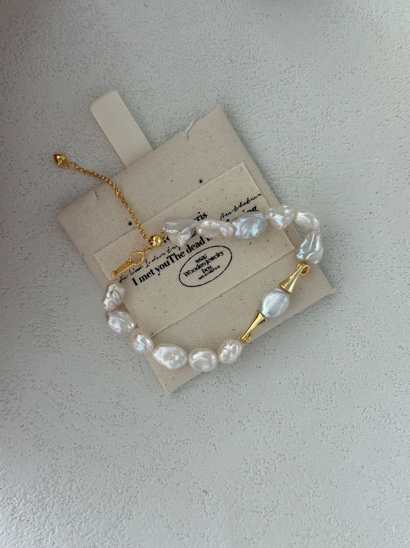 Gleaming Pearl Bracelet - ALEART